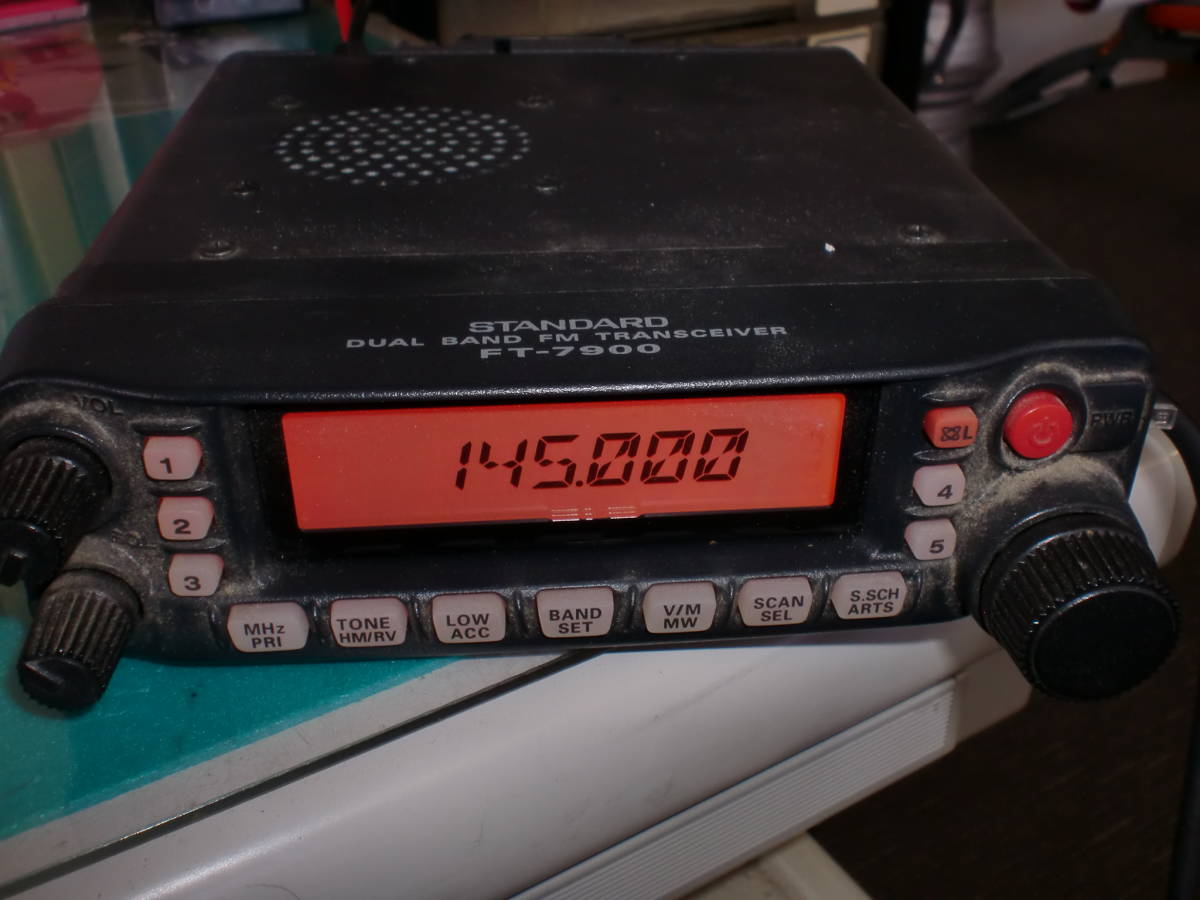 144⁄430MHz YAESU トランシーバー - FM デュアルバンド 0 144⁄430MHz
