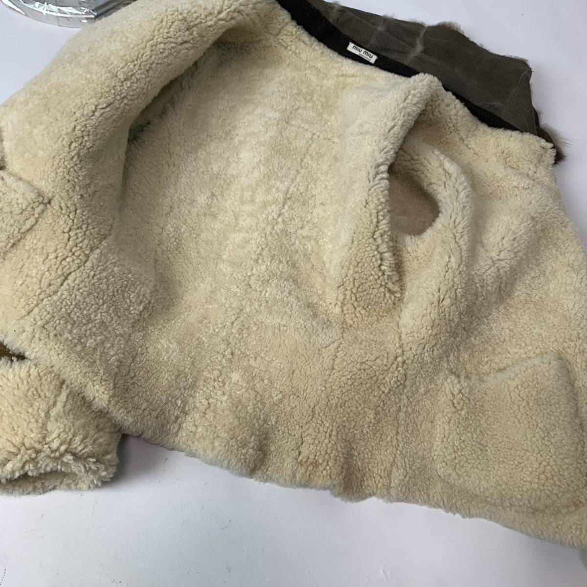 i60 miumiu ミュウミュウ リバーシブル レザージャケット ムートン  