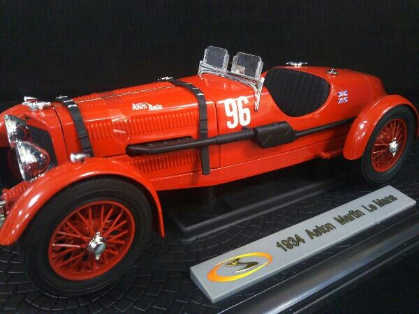 現状品 Signature Models 1934 Aston Martin Le Mans 1:18スケール Martin 0 Aston 1:18, Burgundy Collectibles