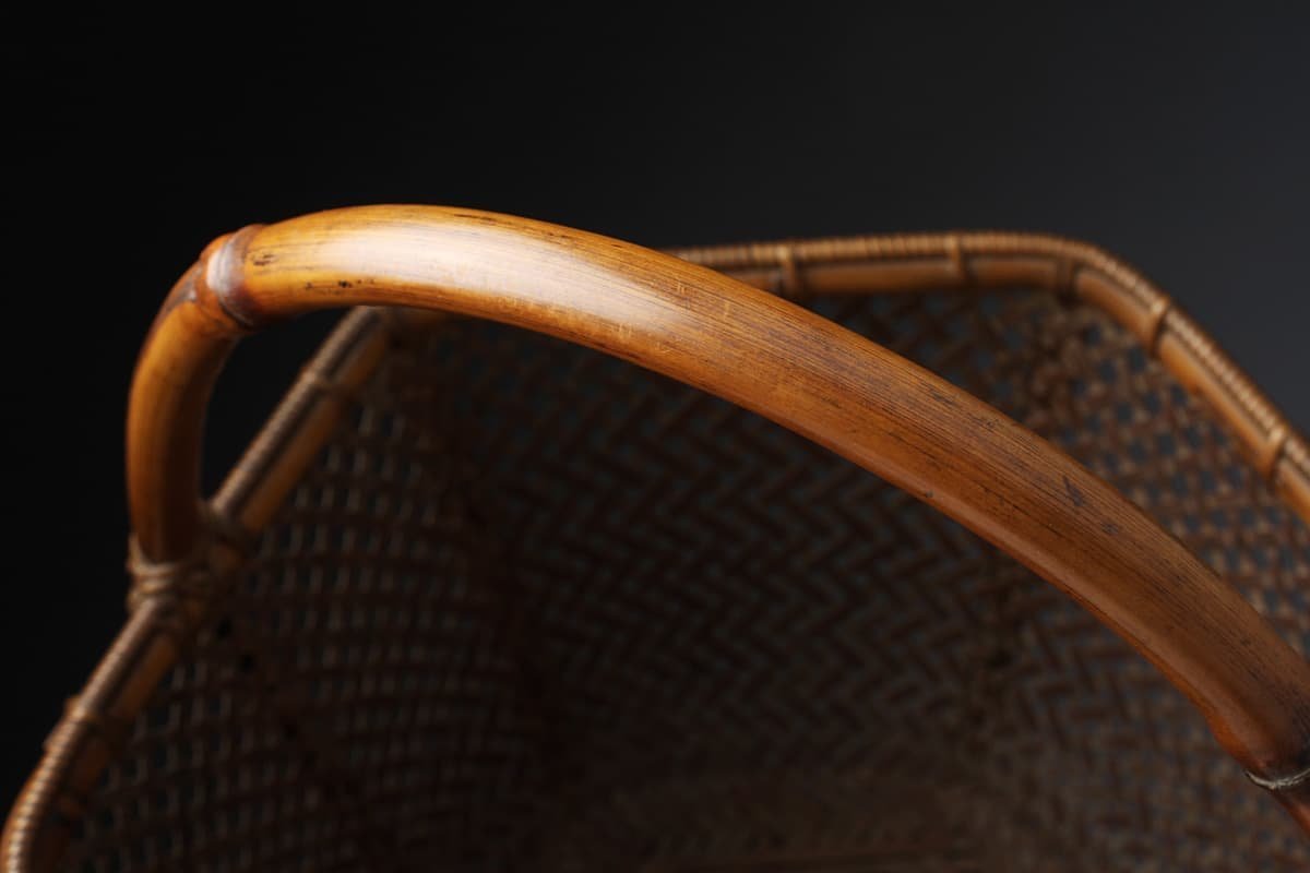 EB867 時代物【竹峯斎 造】竹製 竹節提梁 菱四ツ目編 六角形 花籠 高