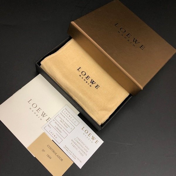 未使用 LOEWE ロエベ アナグラム パスケース カードケース 超美品 茶 