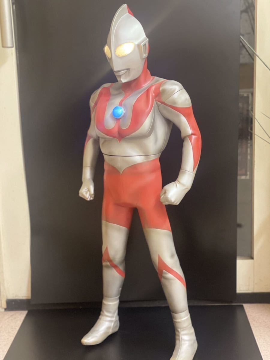 海洋堂 1/50ハイパーソフビ ウルトラマン改造完成品(ウルトラマン 