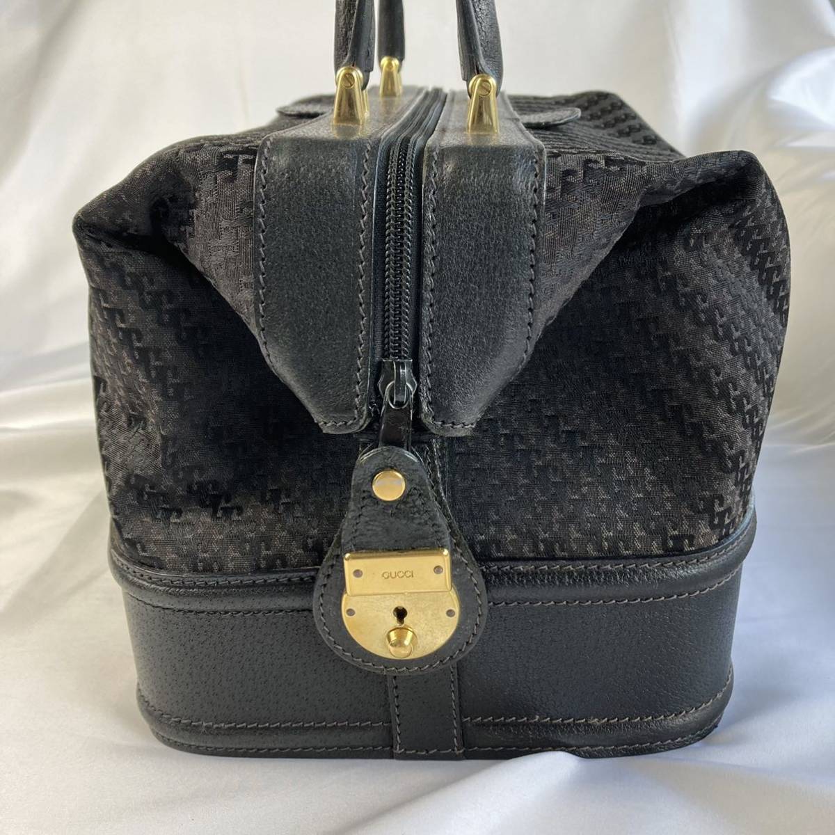 希少 1円 極美品 グッチ GUCCI ドレッサー ドクターズバッグ 南京錠 GG 