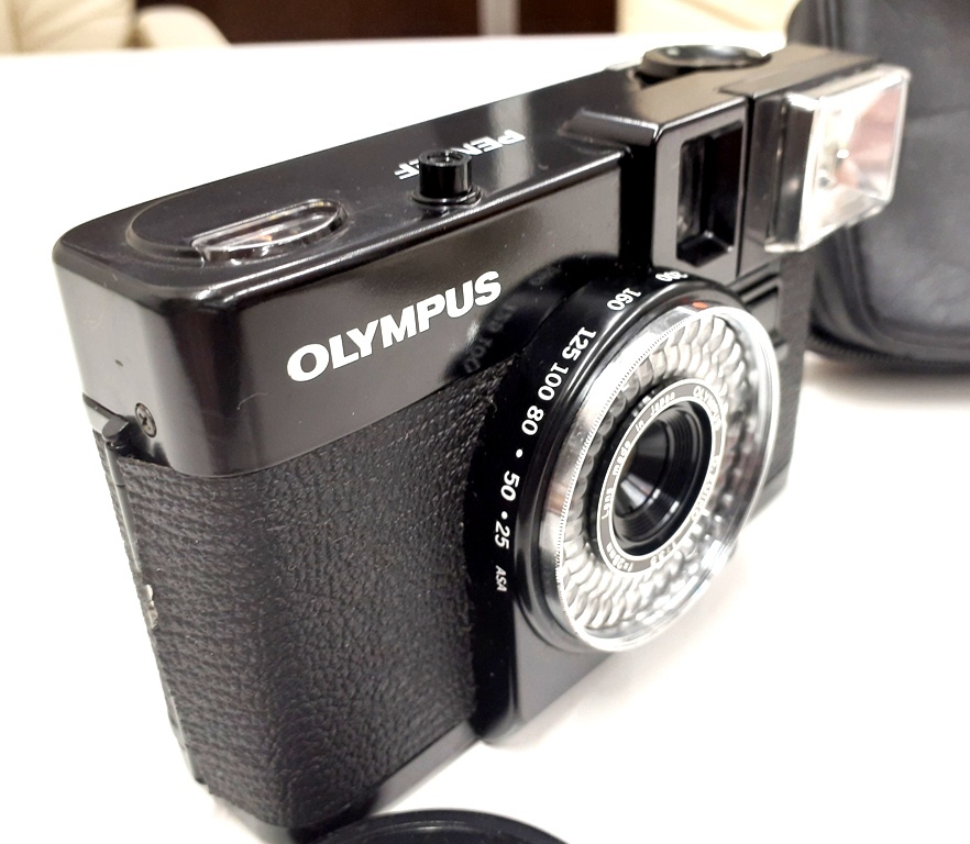 ☆OLYMPUS オリンパス PEN EF / D.ZUIKO 28mm F3.5 上品《シャッター