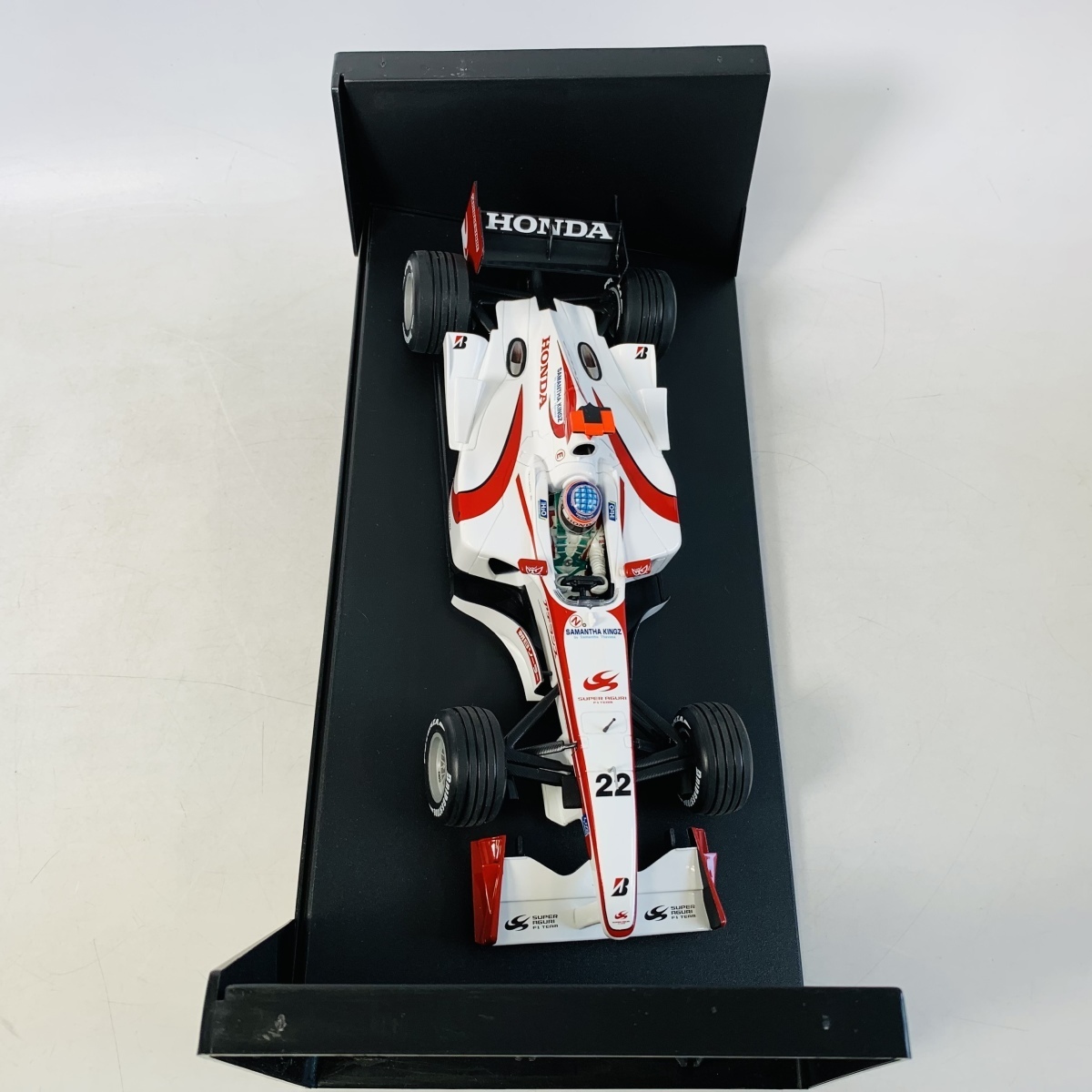 中古品 ミニチャンプス MINICHAMPS 1/18 SUPER AGURI F1 TEAM SHOWCAR 
