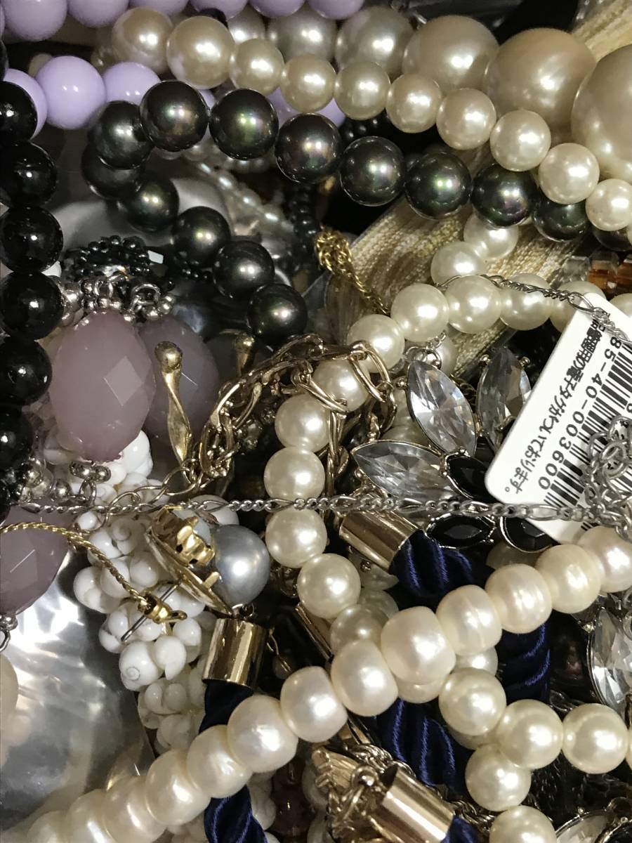ジャンク アクセサリー まとめ売り アクセサリー大量まとめ売り