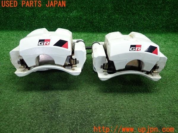 GR SPORT プリウスPHV ZVW52 | ZVW52プリウスPHV 商品 フロントアンダースポイラー01 専用 Ｓ 車検ごとに乗り換える派だったオーナーがプリウスPHV GRスポーツに乗り SPORTがガレスコに登場！ S トヨタ ＺＶＷ５２
