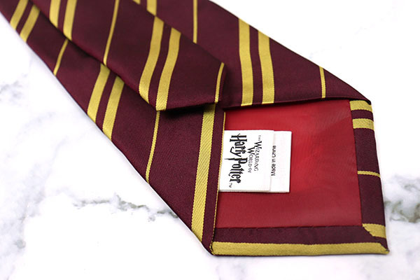 498円 ハリーポッター Harry Potter ストライプ柄 映画 小説 グッズ Usj シルク100 メンズ ネクタイ ブラウン ネクタイ一般 売買されたオークション情報 Yahooの商品情報をアーカイブ公開 オークファン Aucfan Com