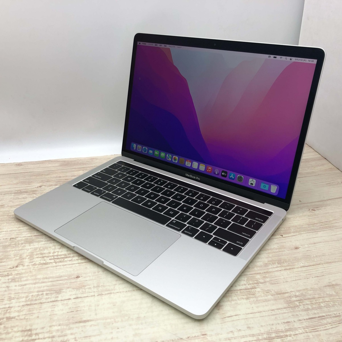 MacBook Pro Apple 0 13-inch Core i5 - (13-inch, (2019) Review | 1 
