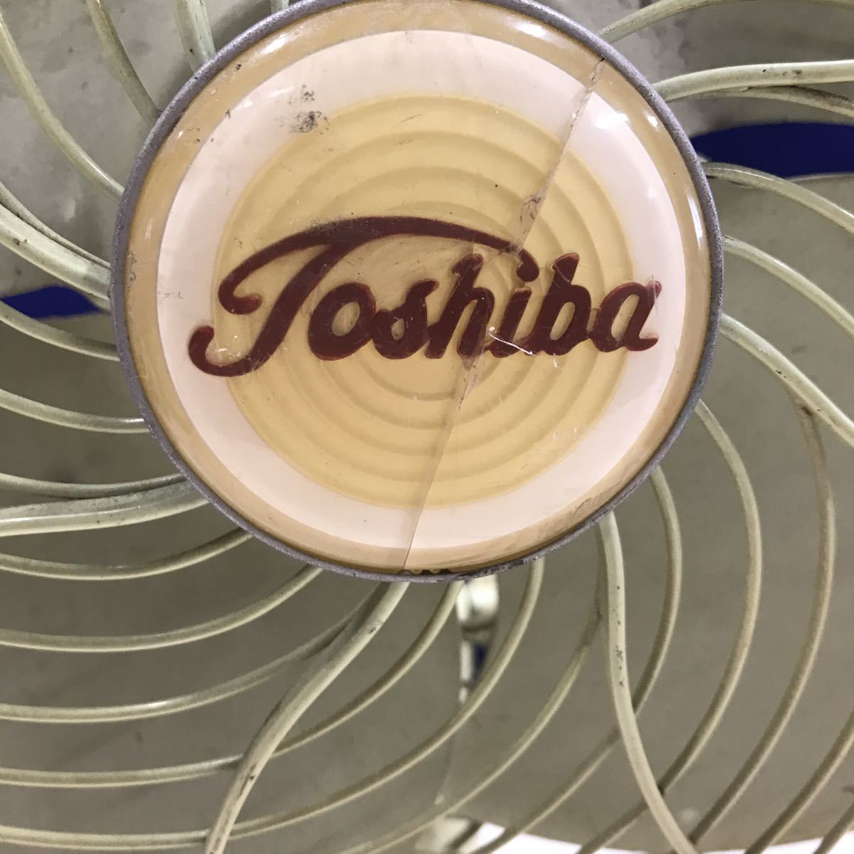 g_t I784 TOSHIBA 4枚羽扇風機 54274 ＊昭和レトロ コレクション