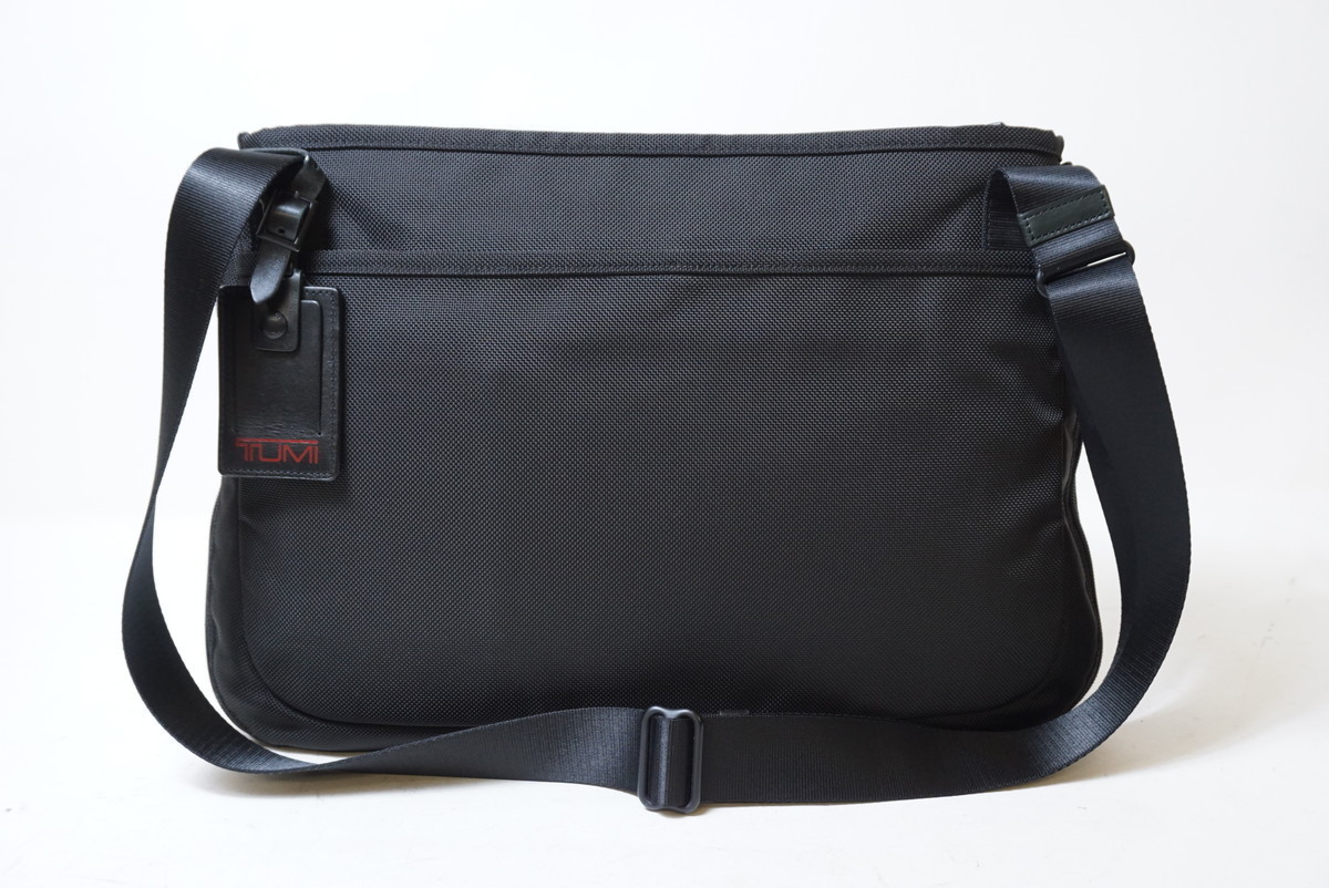 極美品 TUMI トゥミ アルファスリムメッセンジャー ショルダーバッグ