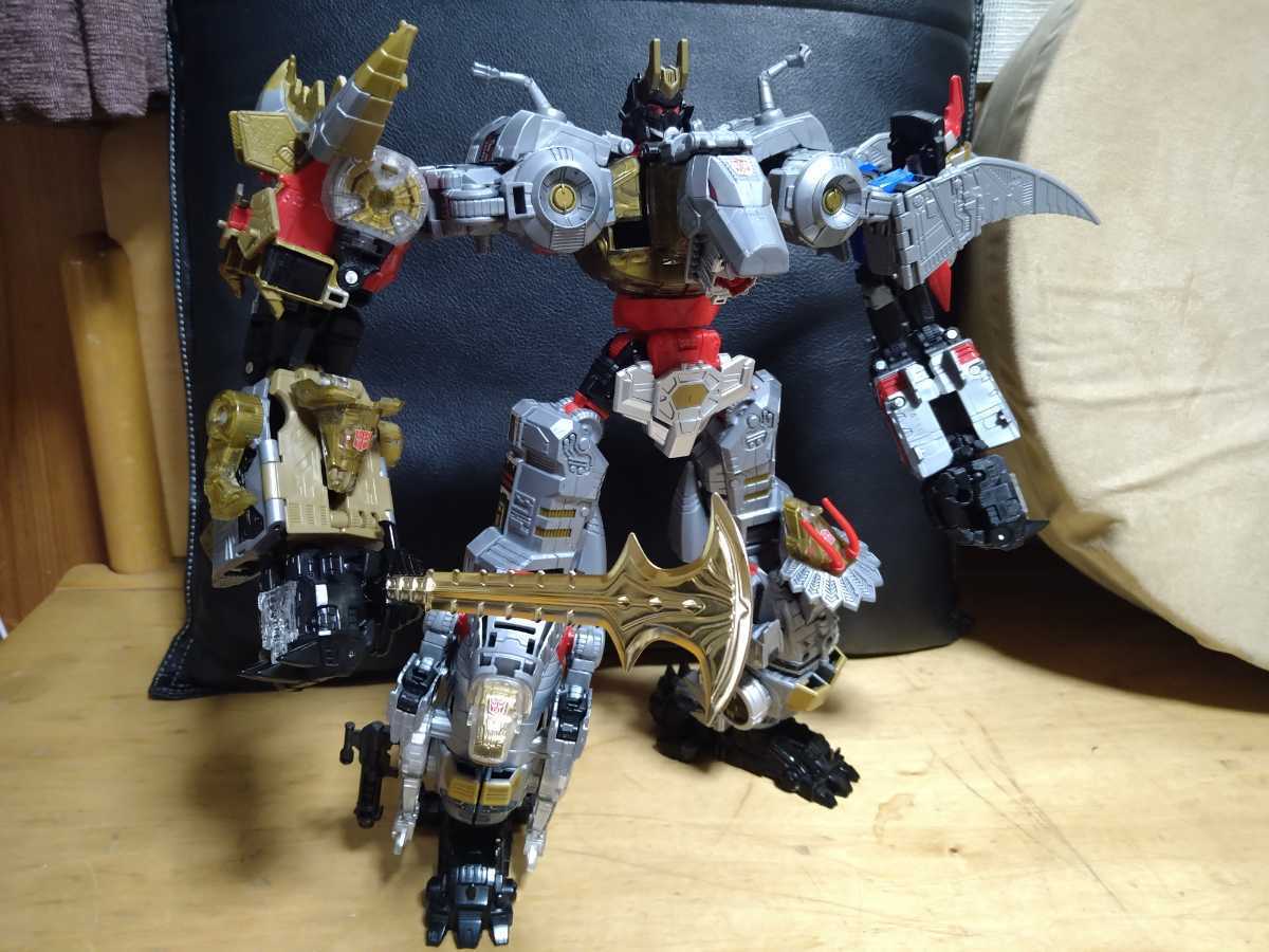 開封済】POTP パワーオブザプライム ボルカニカス（グリムロック 