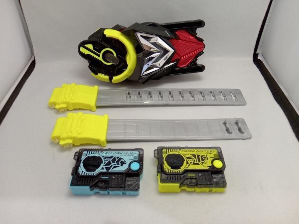 バンダイ 仮面ライダーゼロワン 変身ベルト DX 飛電ゼロワンドライバー  