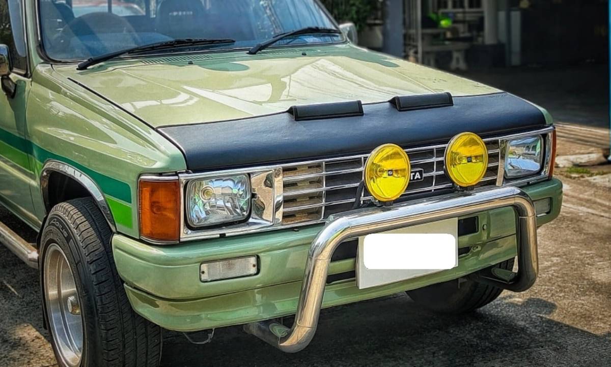 トヨタ 50 60 ブリハイ ハイラックス / サーフ ノーズブラ フードブラ トヨタ 50 60 ブリハイ ハイラックス / サーフ ノーズブラ LN/YN USDM