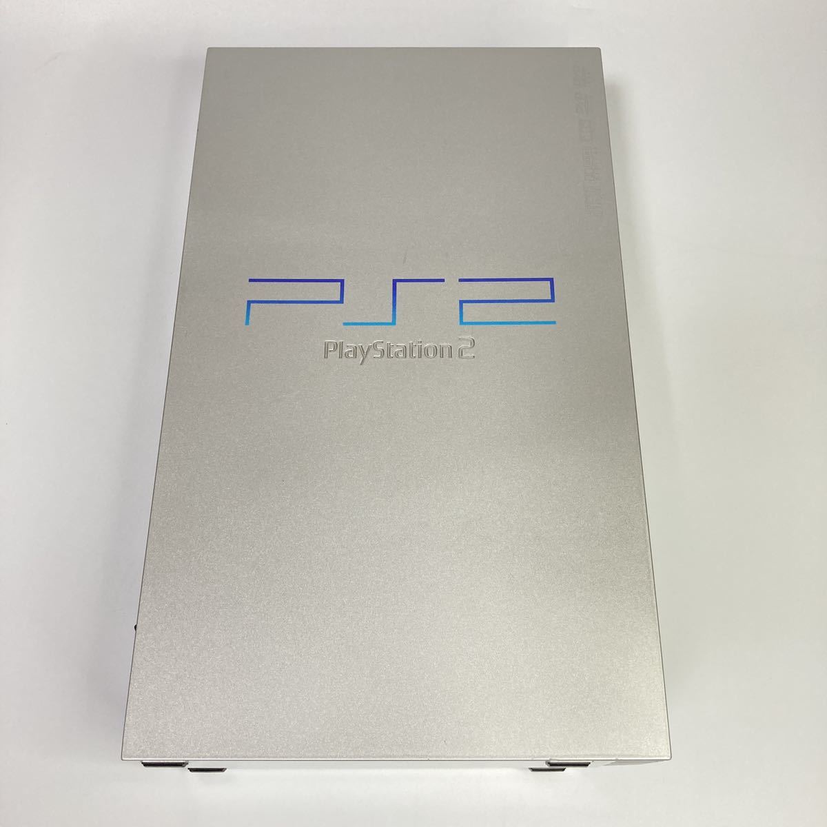 シルバー PS2 本体セット プレステ2 PlayStation2 SCPH 0 SCPH-39000 サテンシルバー ★動作確認済み★ silver 希少カラー SCPH-50000 おまけ付 動作確認済 SCE、年末年始商戦に向けて薄型PS2の新カラー「サテン・シルバー」を