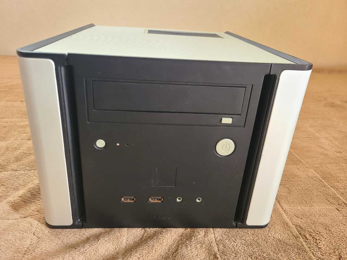 ジャンク】Antecキューブ型PCケース 電源・DVDプレーヤー付き(Micro