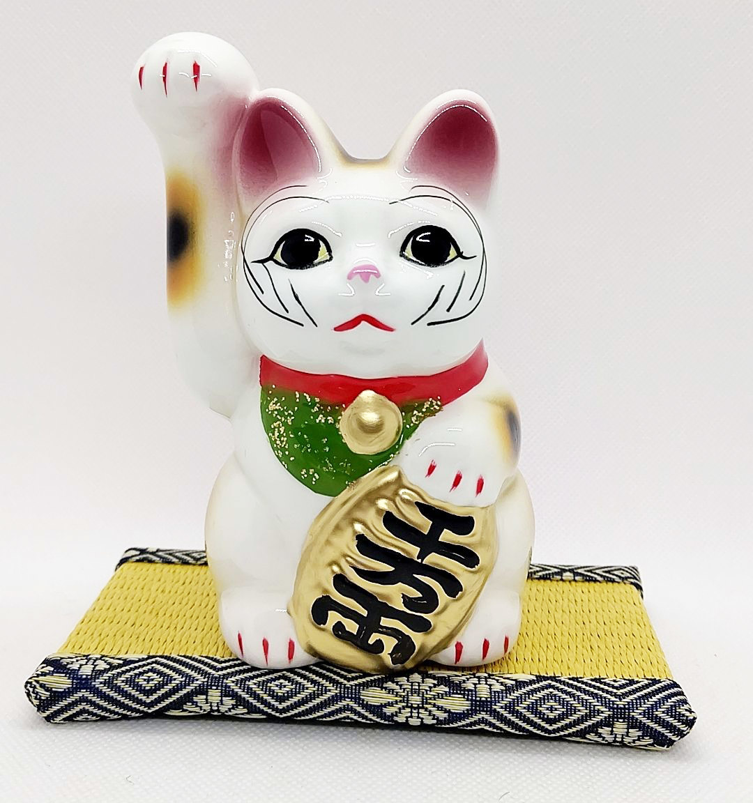 千万両猫 石像 千万両 手長白猫（右） 招き猫 招き猫 白 右手