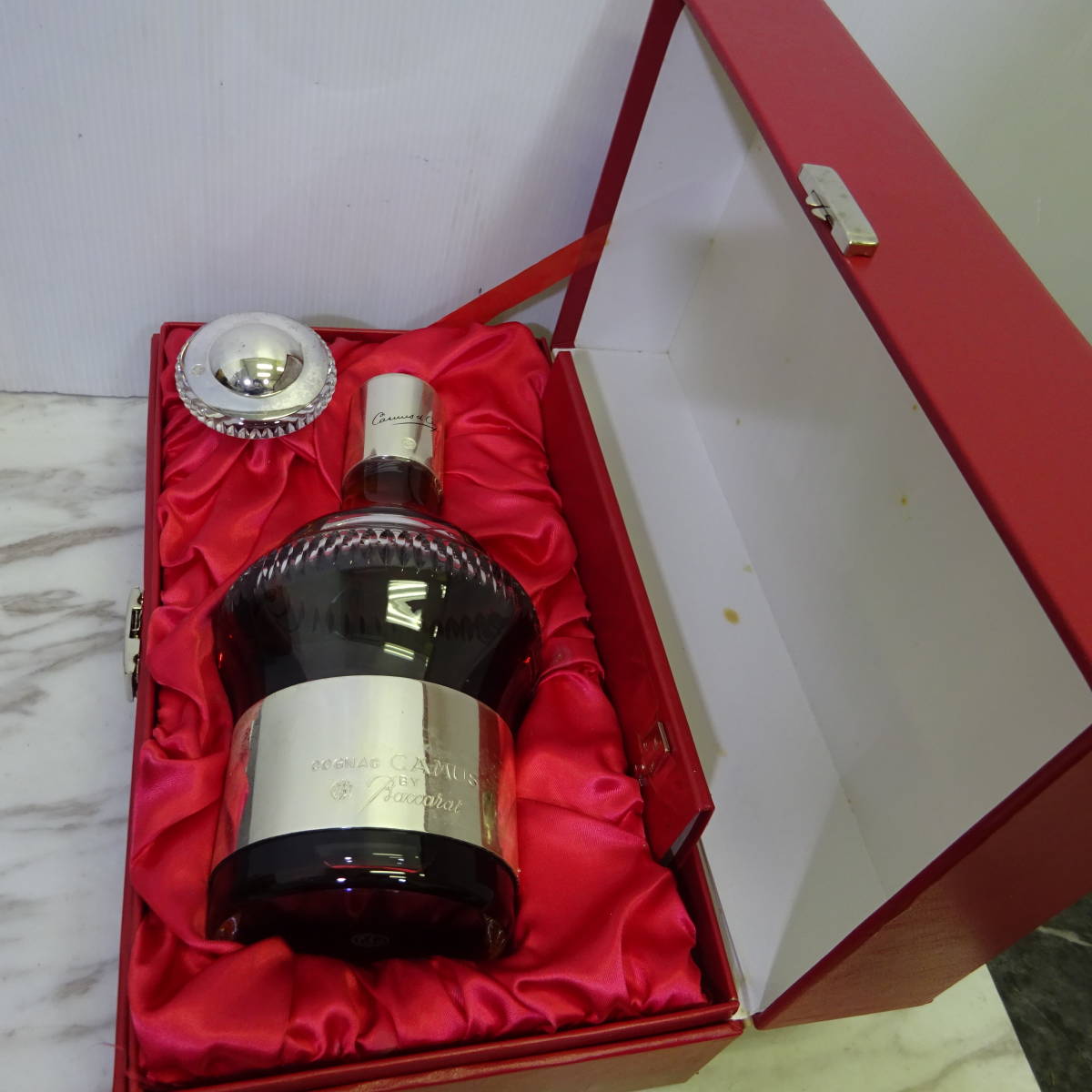 カミュ シルバートップ バカラ 未開栓CAMUS COGNAC カラフェ 箱付き