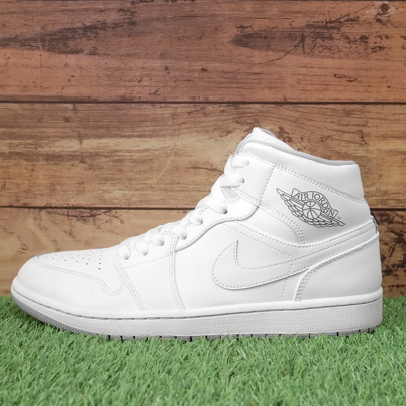 NIKE AIR JORDAN 1 MID ナイキ エアジョーダンワン ミッド ホワイト/ウルフグレー 554724-112 27.5cm 0 MID JORDAN Nike『AIR 1(エアジョーダンワン)』の人気カラー10選 Blue