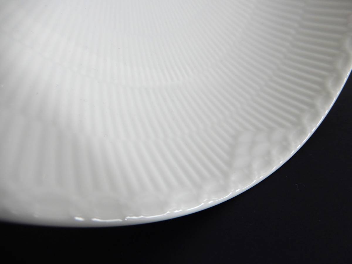 １円～　土曜日sale　■　ロイヤルコペンハーゲン ◆　ホワイトフルーテッド ハーフレース　大鉢　ボウル◆ ロイヤルコペンハーゲン Copenhagen 1円〜 ドリンクお取り寄せ・通販 コペンハーゲンアソートセット Freedom
