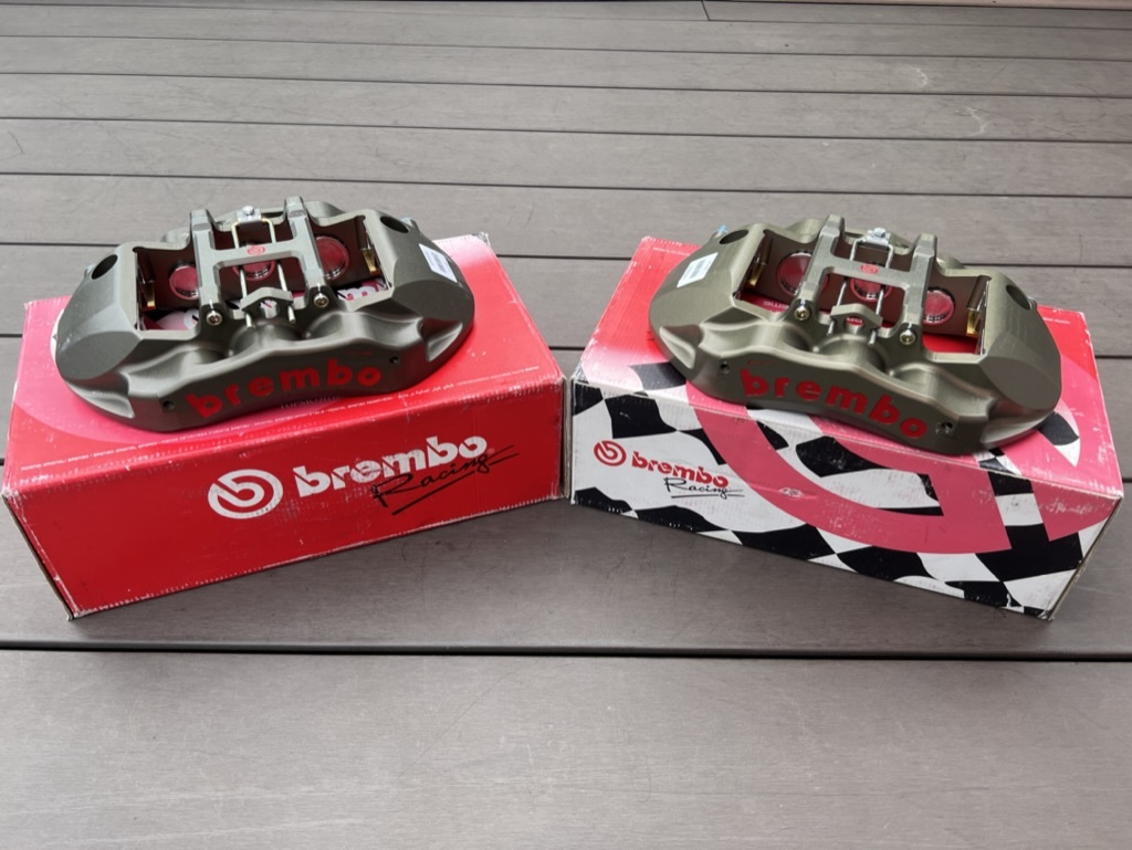 新品未使用！ brembo ブレンボ 6ポッド モノブロックレーシング 