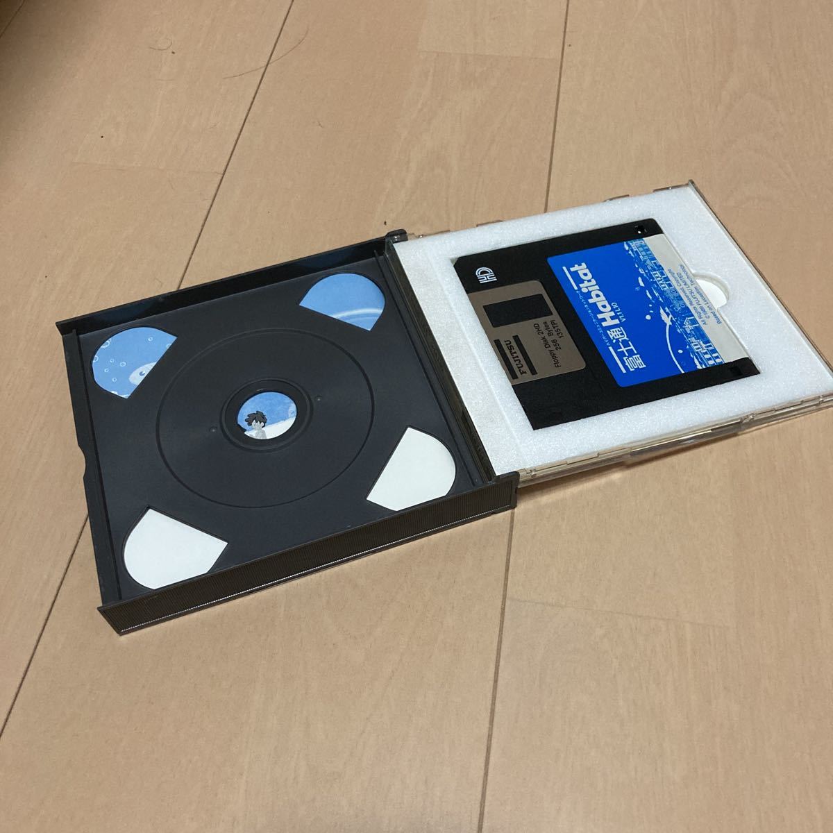 レアなサンプル版 タウンズ/CD-ROM TOWNS用ソフト 富士通HABITAT 