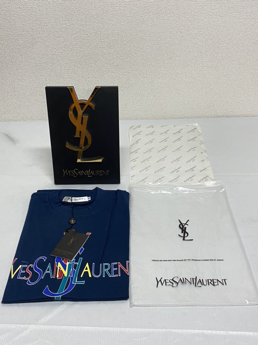 Yves Saint Laurent イブサンローラン サンローラン Tシャツ 9007 メンズ Mサイズ オブジェ 看板 用途不明 2点セット 男性用 売買されたオークション情報 Yahooの商品情報をアーカイブ公開 オークファン Aucfan Com