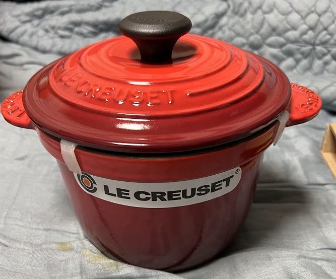 限定セール，セール 品 LE CREUSE ル クルーゼ ココット エブリィ 18 チェリーレッド 18cm(両手鍋)｜売買されたオークション情報、yahooの商品情報をアーカイブ公開 - オークファン 両手鍋