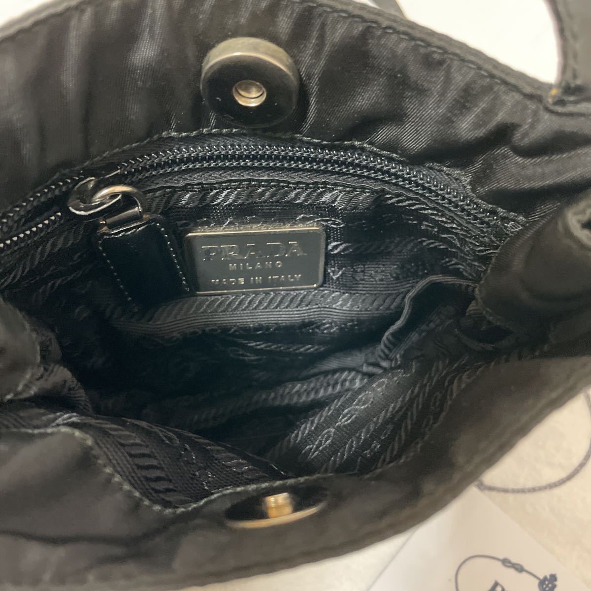 1円～ ほぼ未使用 PRADA プラダ ショルダーバッグ クロスボディ 三角 