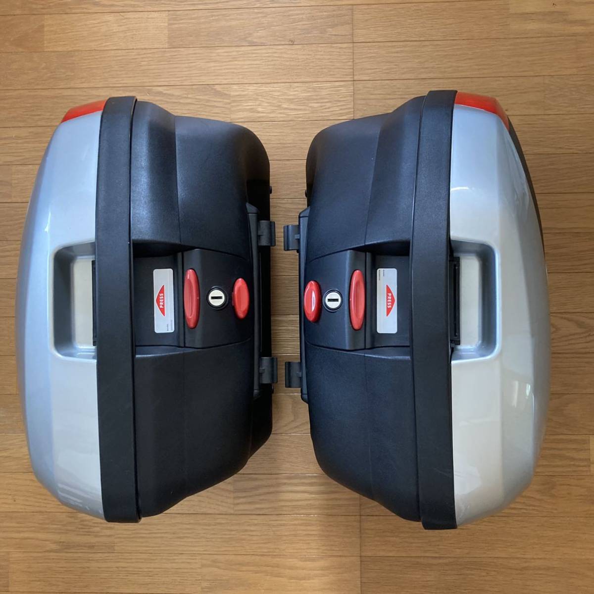 GIVI V35 パニアケース中古