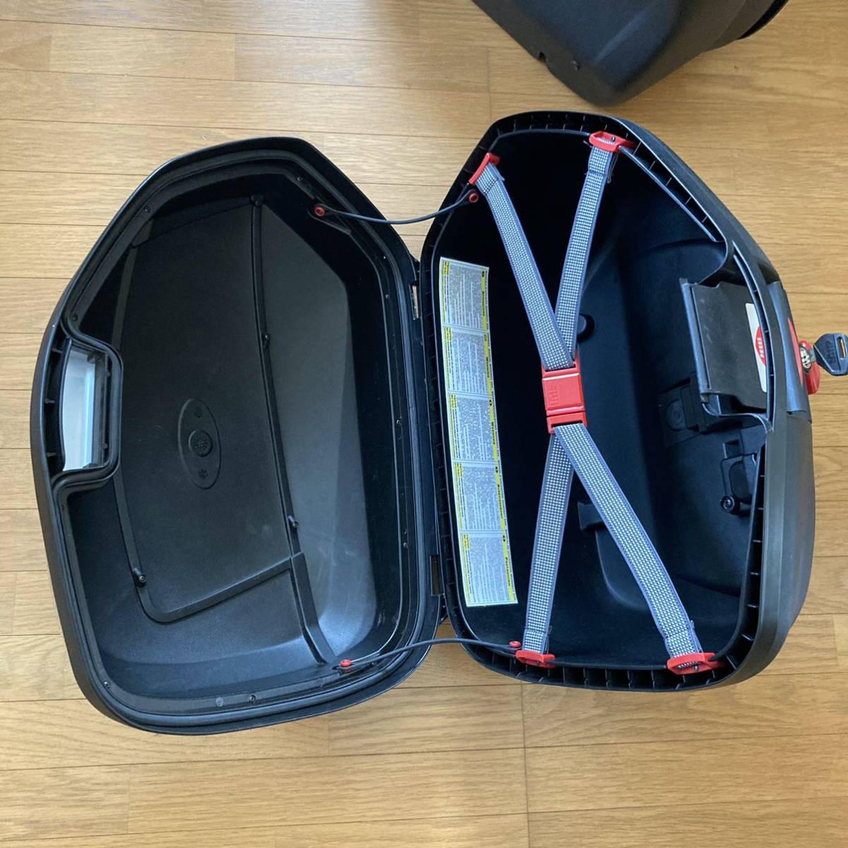 GIVI V35 パニアケース中古