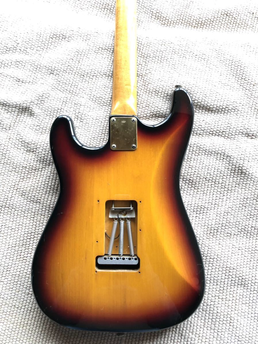 コンポーネントギター ストラトキャスター フェンダーカスタムショップ  