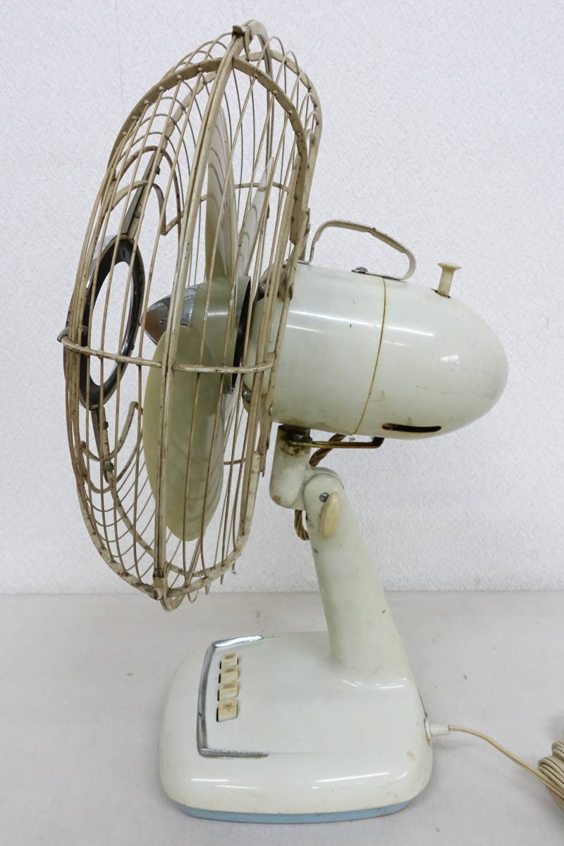 46）昭和レトロ 東芝 扇風機 LN型 30㎝ 4枚羽根 通電OK(扇風機)｜売買