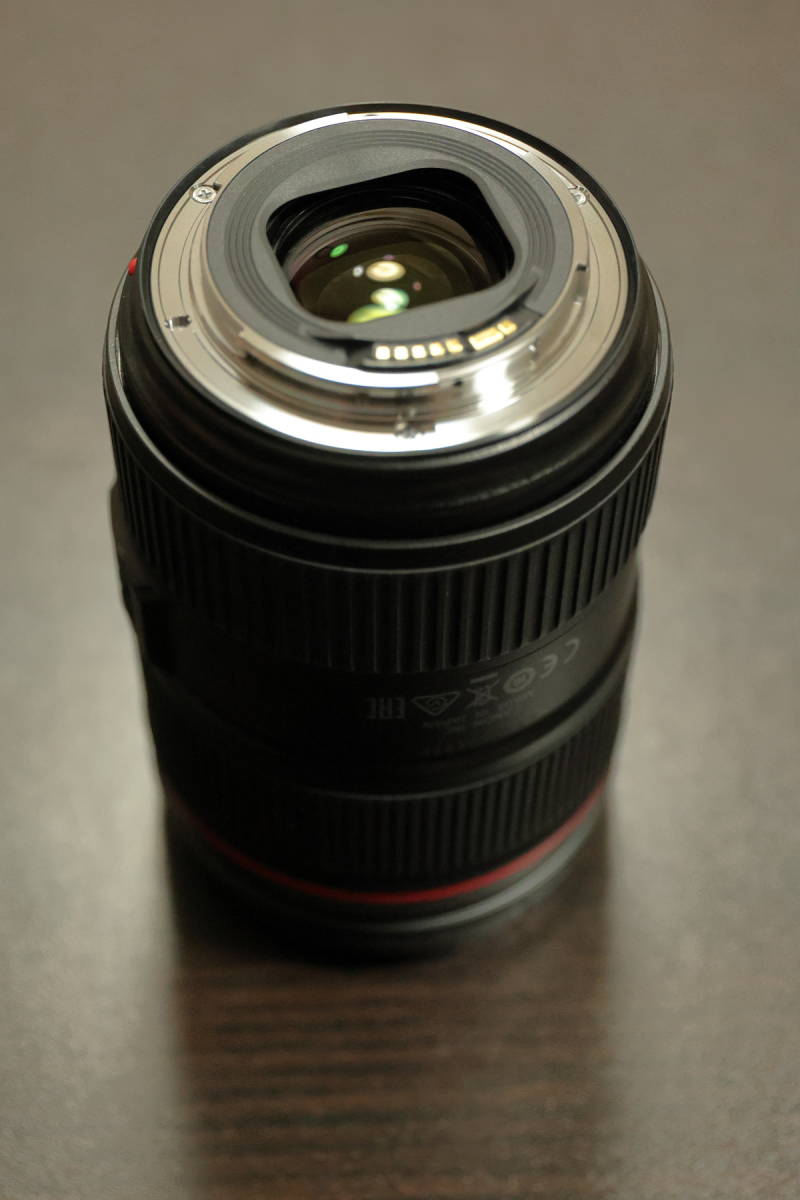 送料込】Canon キヤノン EF24-105mm F4L IS II USM（中古、完動品