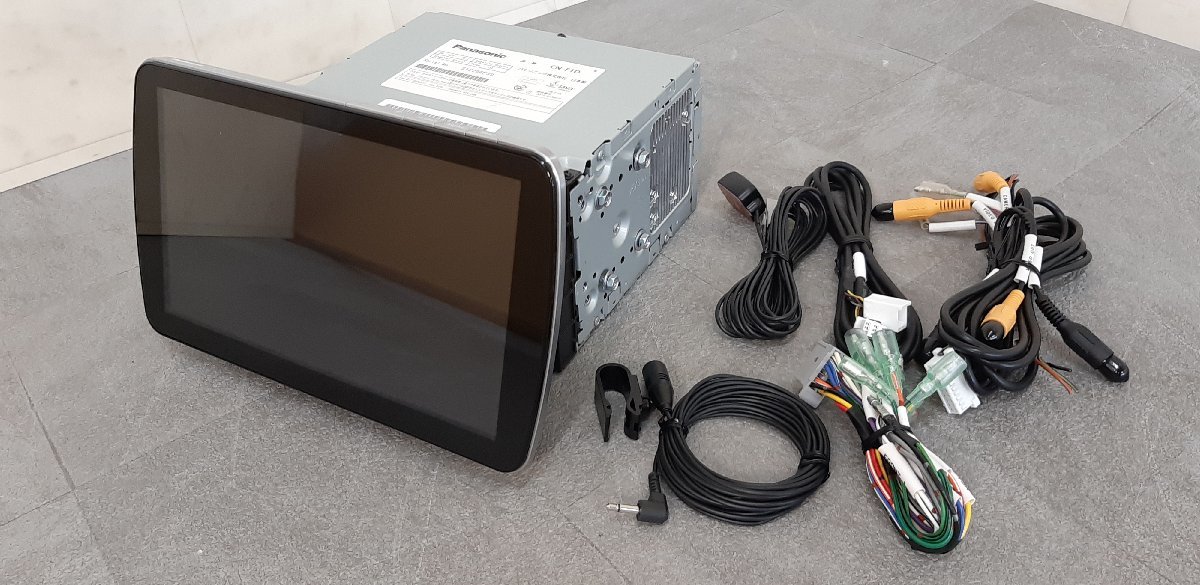 04T143□Panasonic メモリーナビ CN-F1D 9インチ HDMI Blu-ray 