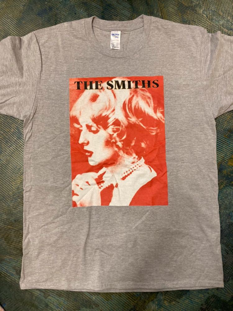  サイズXL ギルダンプレミアム5.3oz the smiths ザスミス SHEILA TAKE A BOWジャケTシャツ グレー(Tシャツ)｜売買されたオークション情報、yahooの商品情報をアーカイブ公開 - オークファン Tシャツ