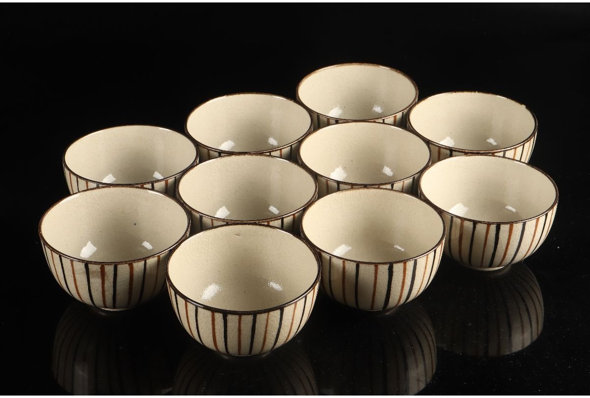 URA]二色十草茶碗・小鉢・小皿3種30客/4-5-272(検)骨董/麦藁手/瀬戸焼  