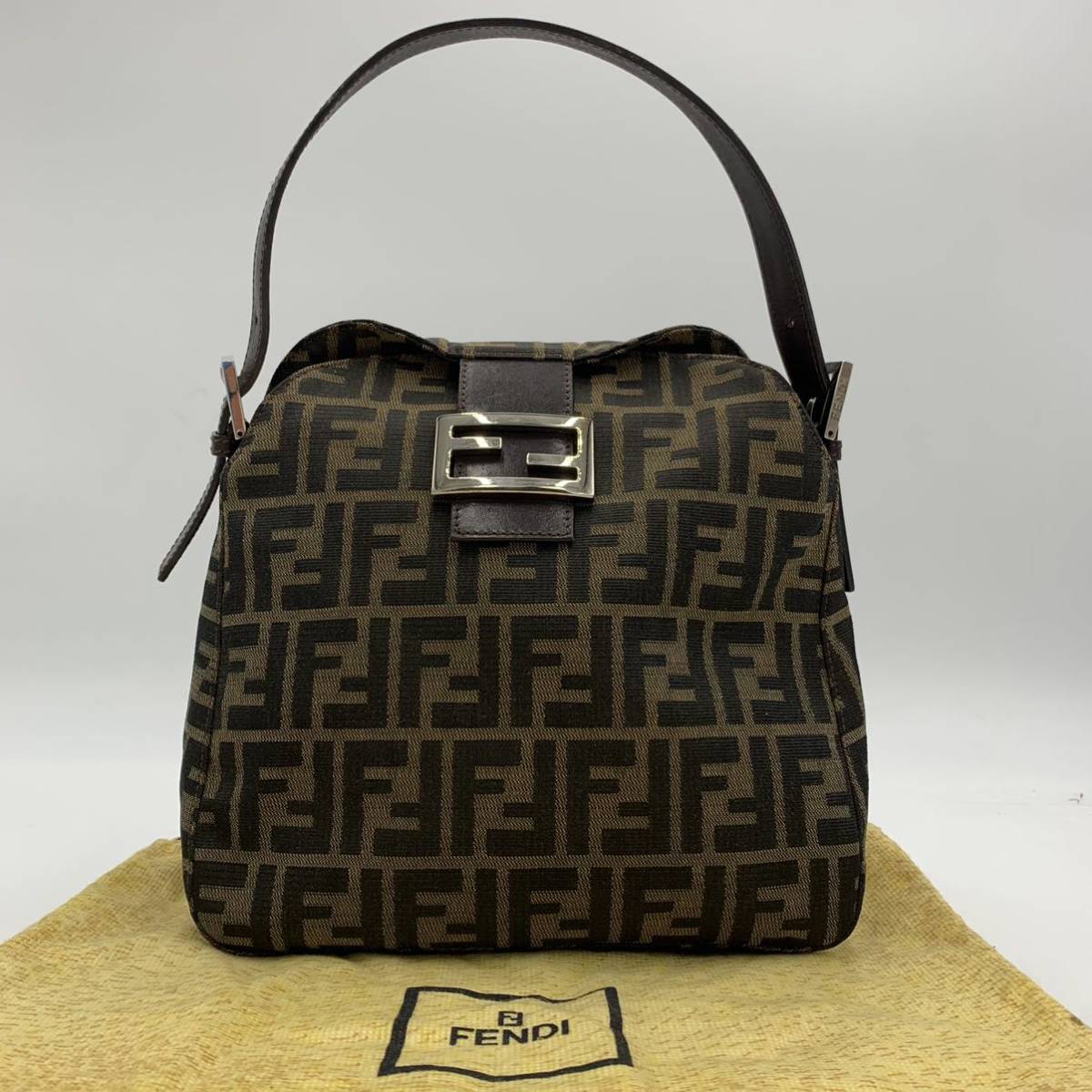 爆買い，SALE 1円【新品同様・激レア】FENDI フェンディ マンマ 