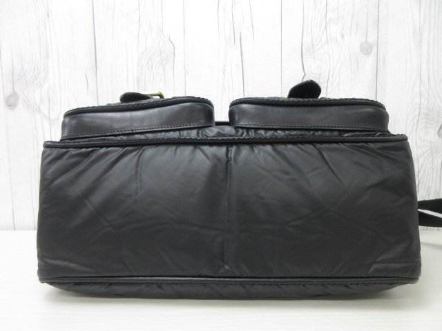 WORLD ハンティングワールド 極美品 HUNTING 極美品HUNTING ショルダー