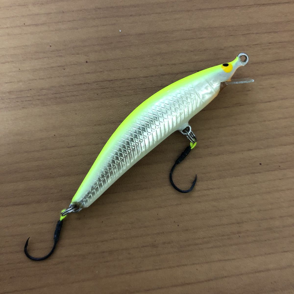 ザウルス ブラウニー トラン フローティングミノー 7cm 4.5g