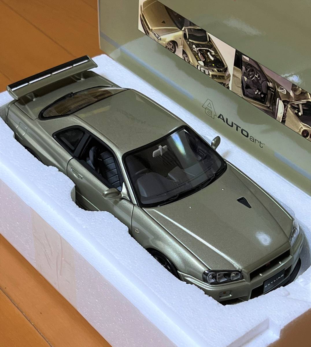 オートアート(Auto art) 1/18　R34スカイラインGTR　VスペックⅡ Nur オートアート 1&frasl;18 GT-R 日産スカイラインGT-R(R34) Ⅱ (AUTOart