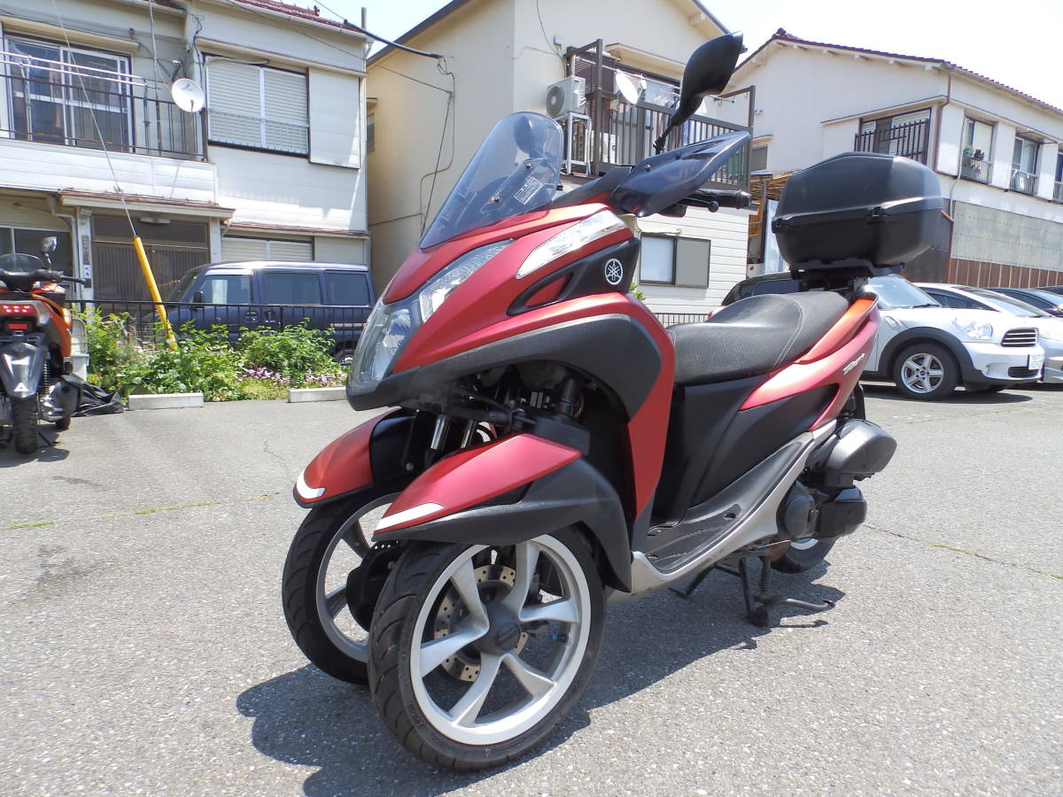 四輪普免OK！ 側車付き登録無料！自賠責1年付き！ トリシティ125 (SE82J) 赤色系 走8289km 鍵2 ナックルガード YAMAHA リアBOX 鍵本体共通
