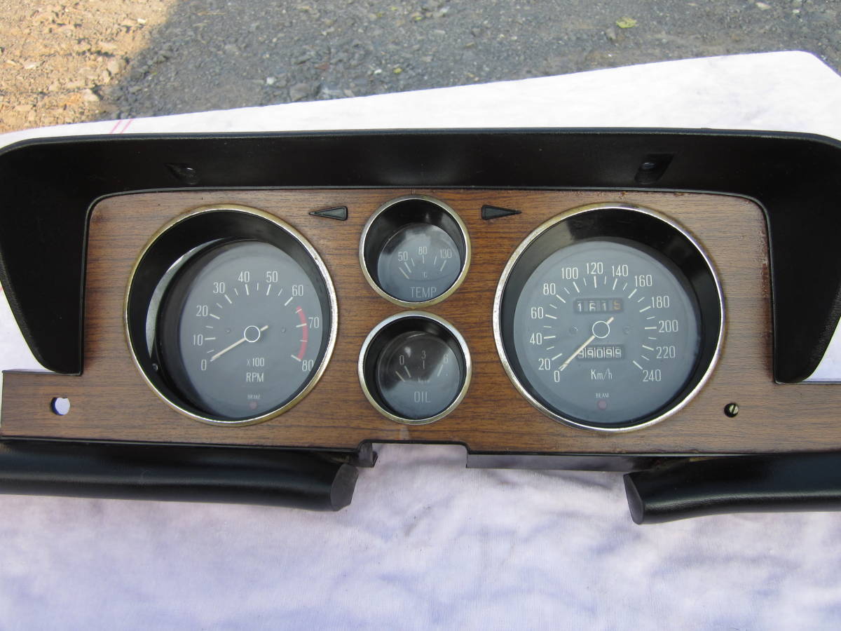 ハコスカ GC10 45年 前期 メーター純正品 当時物 旧車 希少品(日産用  