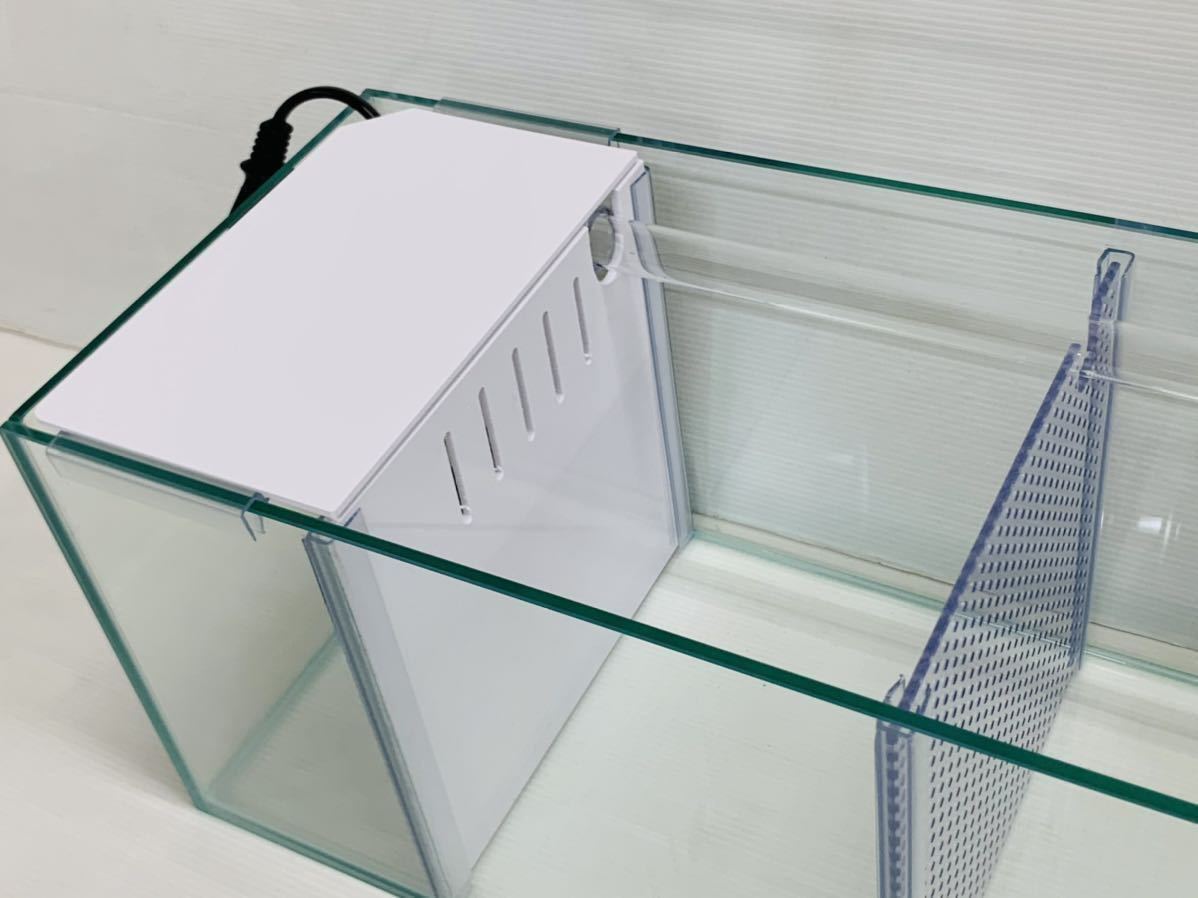 ベタマンション 600×200×200 3室水槽 水中ポンプ付 ホワイトVer  