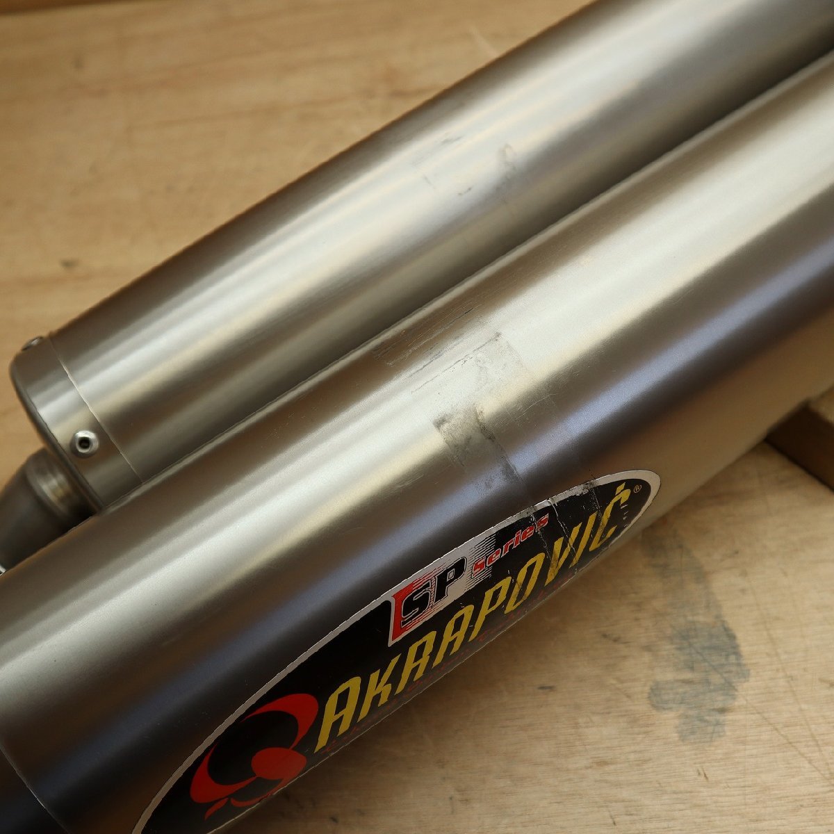 スズキ V-Strom1000/Vストローム AKRAPOVIC/アクラポビッチ スリップ 