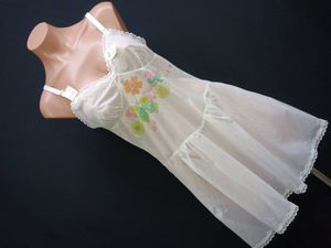 レトロ スリップのYahoo!オークション(旧ヤフオク!)の相場・価格を見る