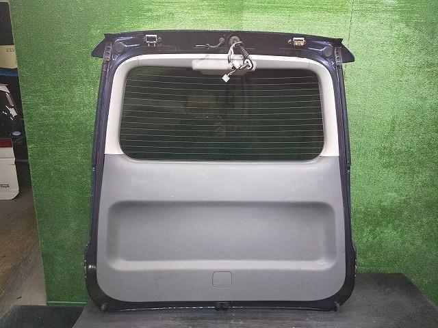 トヨタ ヴォクシー ZRR70G (9AF) バックドア リアゲート 68887