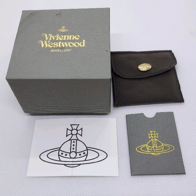 箱、保存袋付き ヴィヴィアンウエストウッド ピアス Vivienne Westwood