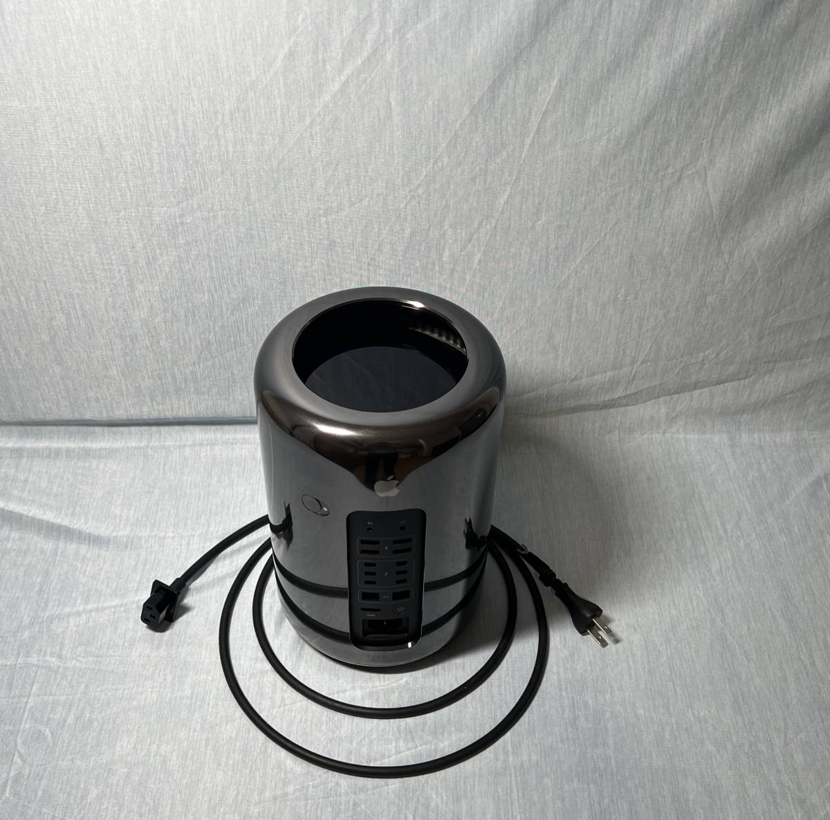 美品 MacPro Late 2013 A1481 Xeon E5 12コア / 64G / AppleSSD 1TB