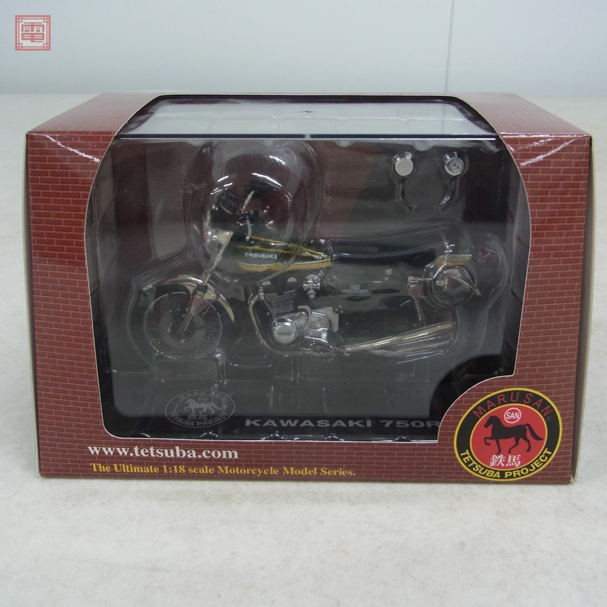 マルサン 鉄馬プロジェクト 1/18 カワサキ 750RS キャンディー  